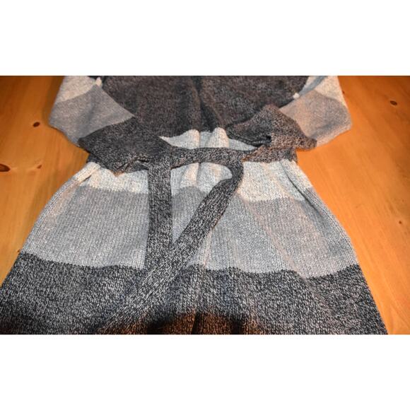 High Sierra Striped Gray Cardigan, Women's Medium, LN - Picture 2 of 5